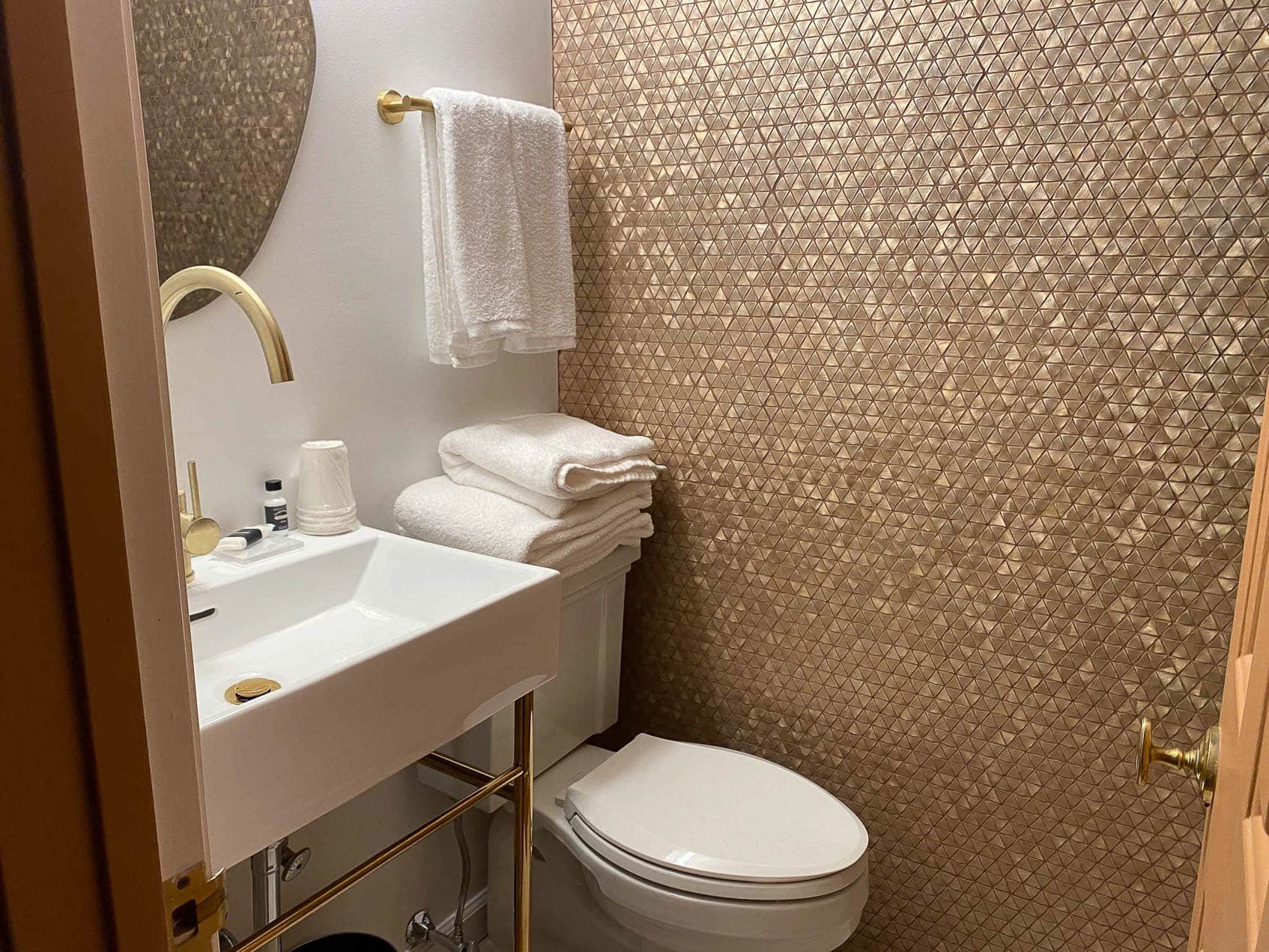 modern bathroom with a vanity sink and toilet